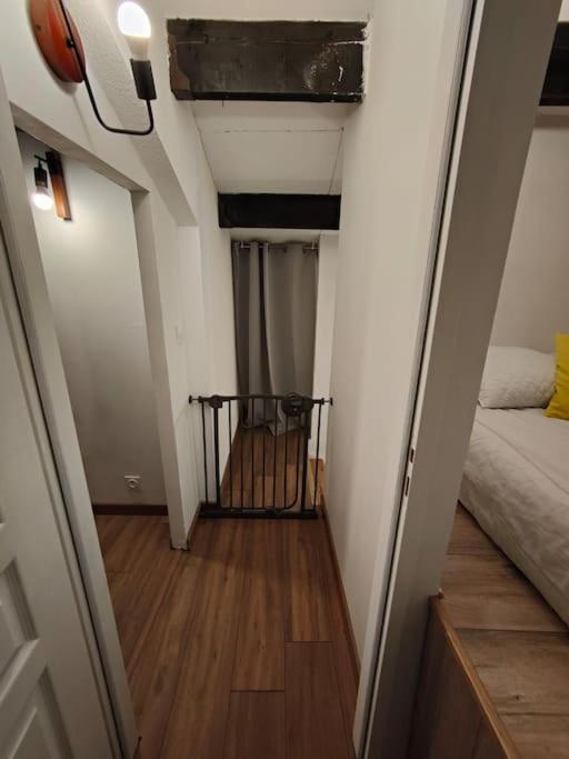Appartement Cocooning Entierement Renove Les Angles  Exterior foto