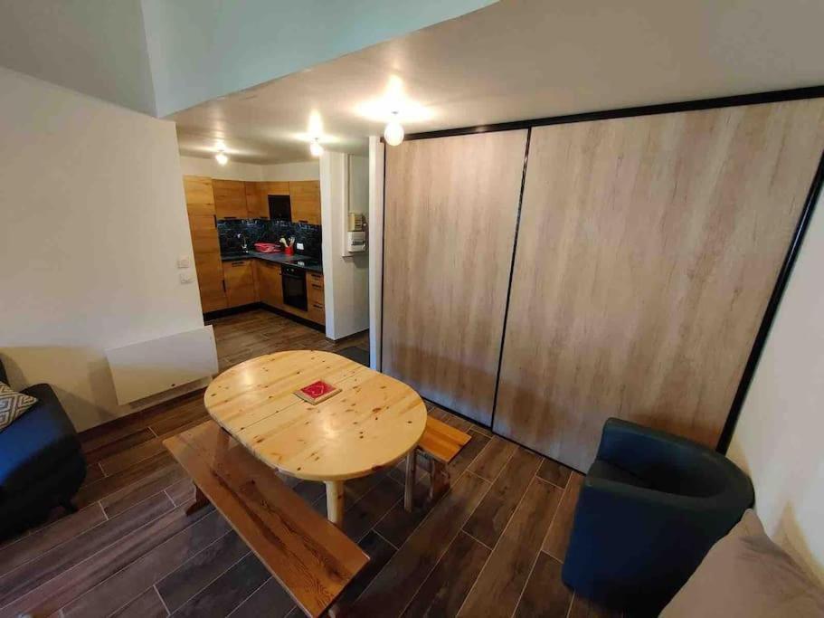 Appartement Cocooning Entierement Renove Les Angles  Exterior foto