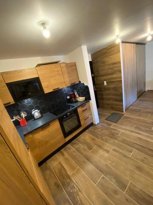 Appartement Cocooning Entierement Renove Les Angles  Exterior foto