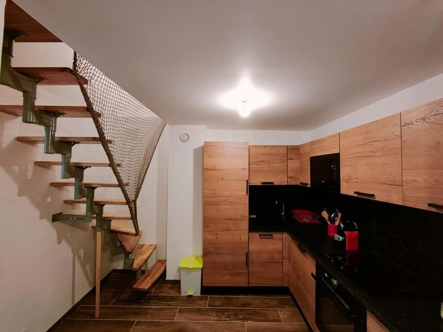 Appartement Cocooning Entierement Renove Les Angles  Exterior foto