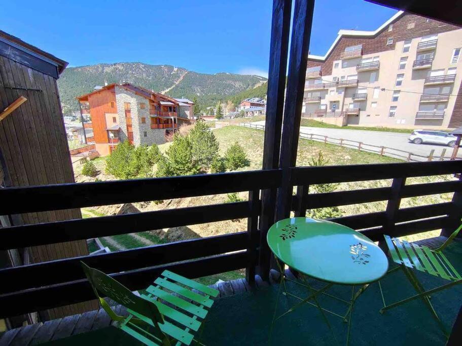 Appartement Cocooning Entierement Renove Les Angles  Exterior foto